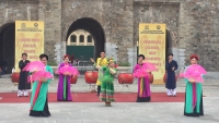 Chương trình giao lưu văn hóa, nghệ thuật và thể thao truyền thống- Điểm nhấn định vị Hà Nội là điểm đến văn hóa của du khách

